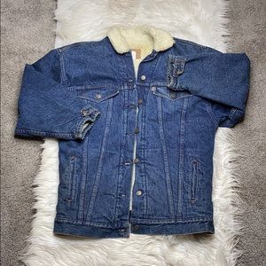 Levi’s vintage sherpa lined denim jacket oversized
